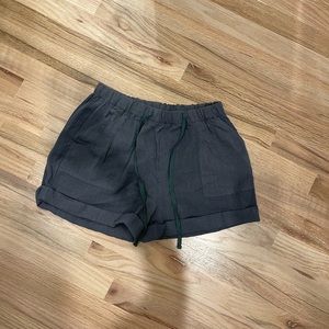 Linen blend shorts